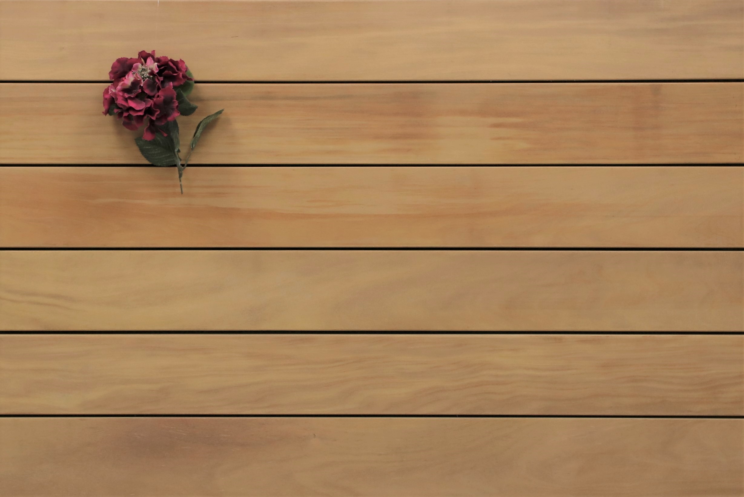 Garapa Holz Dielen für die Terrasse, 22,90 €/lfm, Premium (KD) glatt, 45 x 145 bis 6100 mm, Terrassendielen Bretter